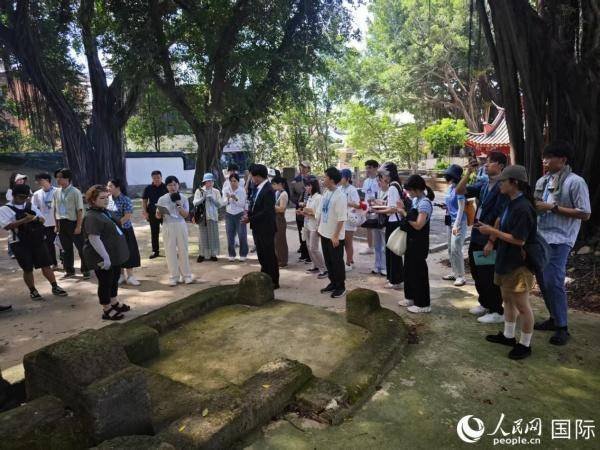 我爱配资家 跨越时空的对话 冲绳大学生代表团探寻福州与琉球的历史渊源